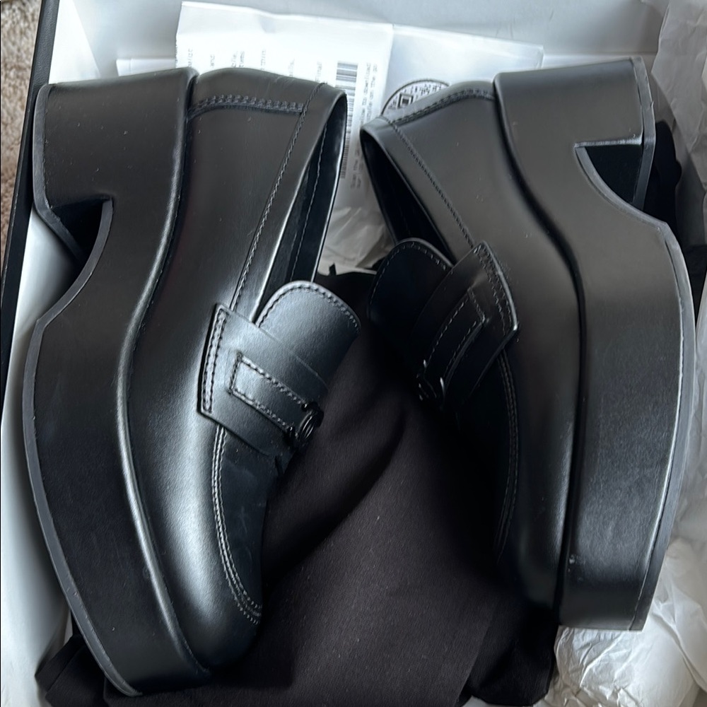 Chanel Black Platform Leather Loafers - Picture 11 of 12